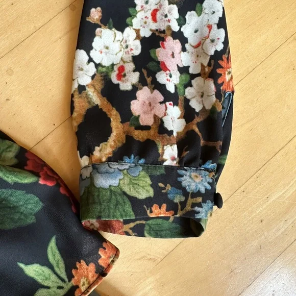 Alice+Olivia 'Breann' 3/4 Sleeve Floral Print Tiered dress, 0, GD1132 - Picture 4 of 5